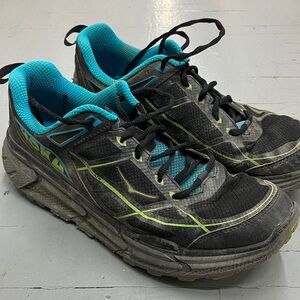 Hoka Challenger ATR